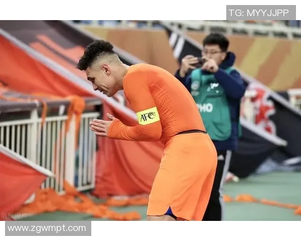 中超精彩对决克雷桑三球助攻吴曦吊射戏耍御林军防线展现实力